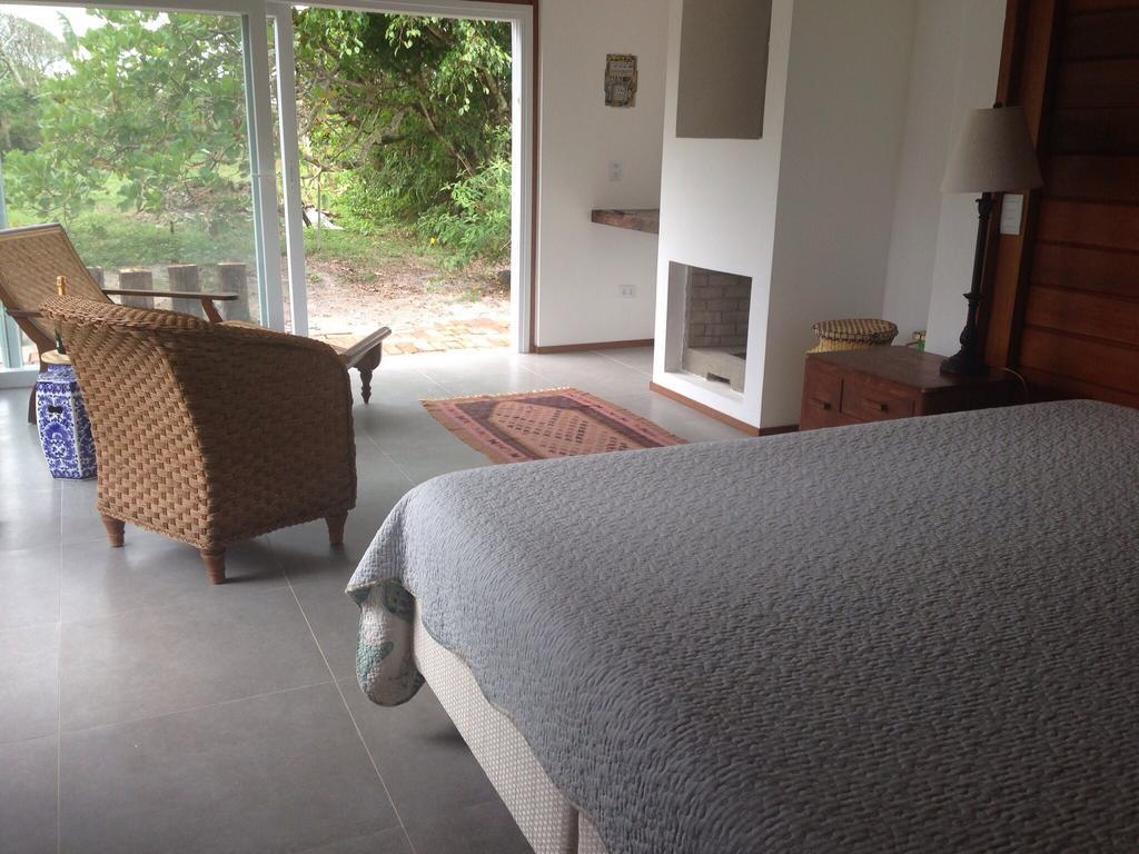 Casa Da Ilha Do Mel - Pousada De Charme Room photo